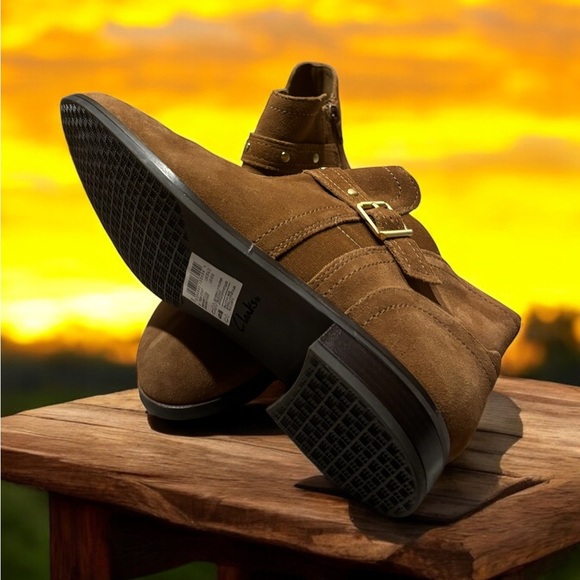 Clark’s Women’s Chelsea Boot Tricia. Tan Suede Leather Upper. NWOB. Size 8. - Picture 8 of 9